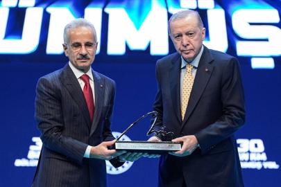 Abdulkadir Uraloğlu: Bölünmüş yol ağımızı bugün 30 bin kilometreye çıkardık