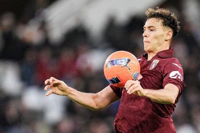 Beşiktaş, Kristjan Asllani'yi İstanbul'a getiriyor