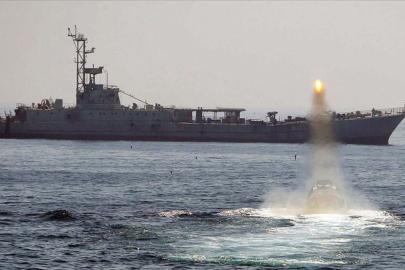 İran, ABD donanması yakınlarında Çin ve Rusya ile askeri tatbikat yapacak