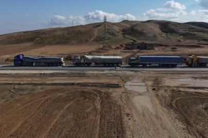 Kamışlı'ya insani yardım koridorlarından yardım gönderiliyor