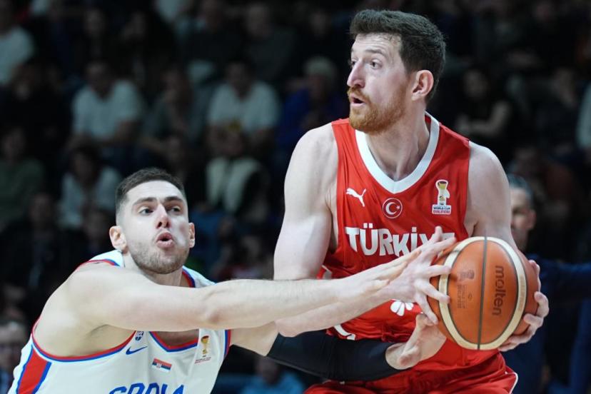 12 Dev Adam Sırbistan engelini geçti