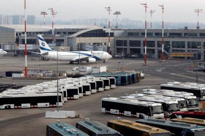 ABD ordusuna ait yakıt ikmal uçakları, İsrail'in Ben Gurion Havalimanı'na indi