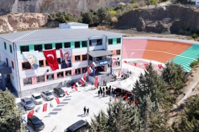 Asrın felaketinde yaralar okullarla sarılıyor: 292 yeni okul açıldı