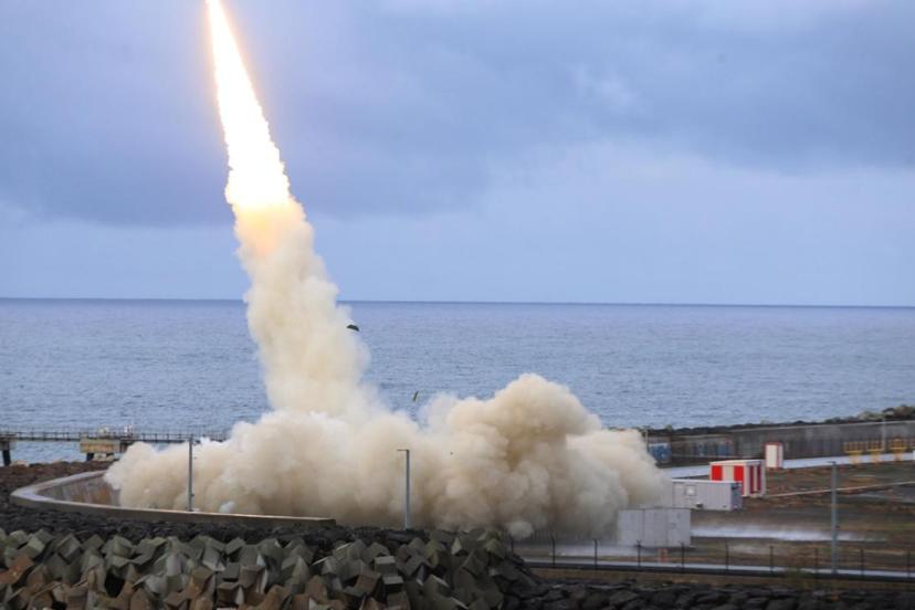 Bakan Kacır: 2 bin kilometre menzilli füzeler geliştiriyoruz