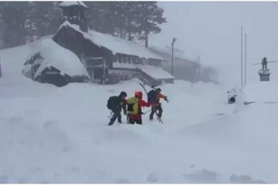 California’daki çığ altında kalan 8 kayakçı öldü