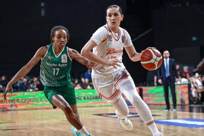 ÇBK Mersin, Nesibe Aydın'ı rahat geçti