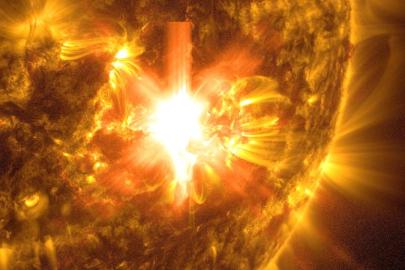 Güneş patlamaları depremleri tetikliyor mu?