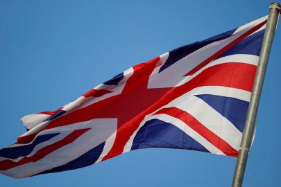 İngiltere'nin Tahran Büyükelçiliği geçici olarak kapatıldı