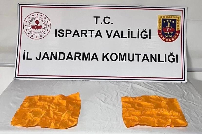 Isparta’da uyuşturucu operasyonunda 3 şüpheli tutuklandı