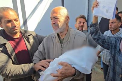 Katil İsrail'in Gazzede çıkışına izin vermediği 2 yaşındaki Nidal hayatını kaybetti