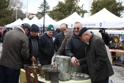 Kayseri Melikgazi'den Antika Pazarı