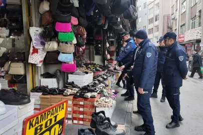 Kayseri zabıtasından kaldırım harekatı
