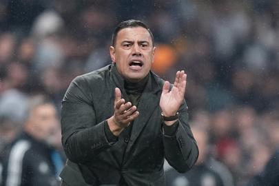 Konyaspor'da Çağdaş Atan ile yollar ayrıldı