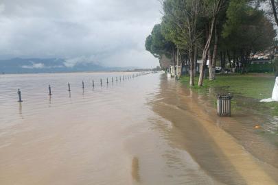 Köyceğiz Gölü taştı