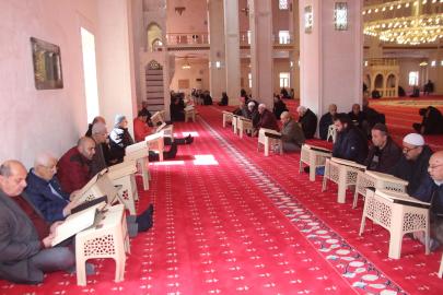 Kur’an ayı Ramazanın ilk mukabele geleneği eşsiz manevi atmosferle başladı