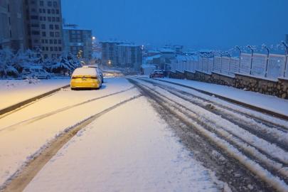 Malatya, yağan karla beyaza büründü