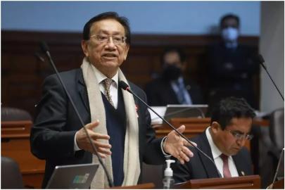 Peru’da kongre yeni geçici devlet başkanını seçti