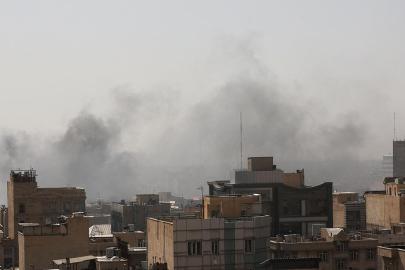 SANA: İrandan fırlatılan bir füzenin Suriye'nin Süveyda iline düşmesi sonucu 4 kişi öldü