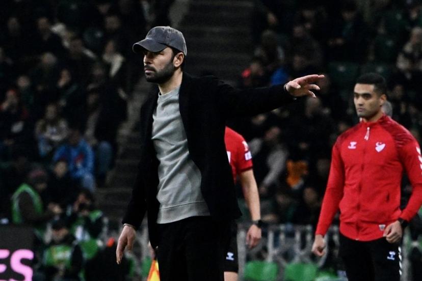 Selçuk İnan, Beşiktaş maçında kırmızı gördü