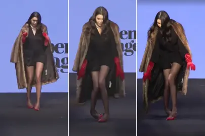 Ünlü mankenin podyumda zor anları! Bir adım bile atamadı