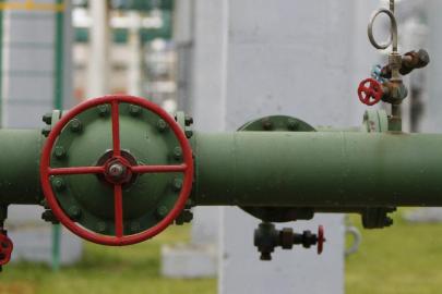 AB, Macaristan ve Slovakya'ya petrol akışını sağlamaya çalışıyor