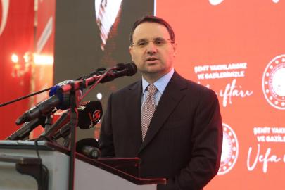 Adalet Bakanı Gürlek, Sakarya'da gazi ve şehit aileleriyle iftar yaptı