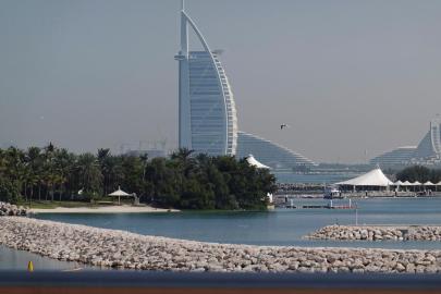 BAEnin Dubai kentinde patlama sesi duyuldu