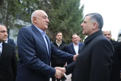 Bakan Çiftçi'den Çumra Şeker'e ziyaret