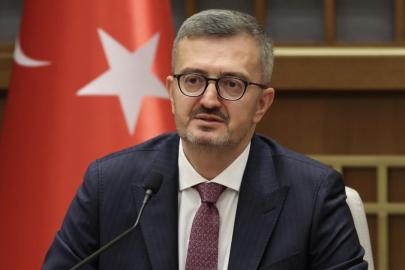 Burhanettin Duran: Hakikat mücadelemiz kararlılıkla sürdürülmektedir