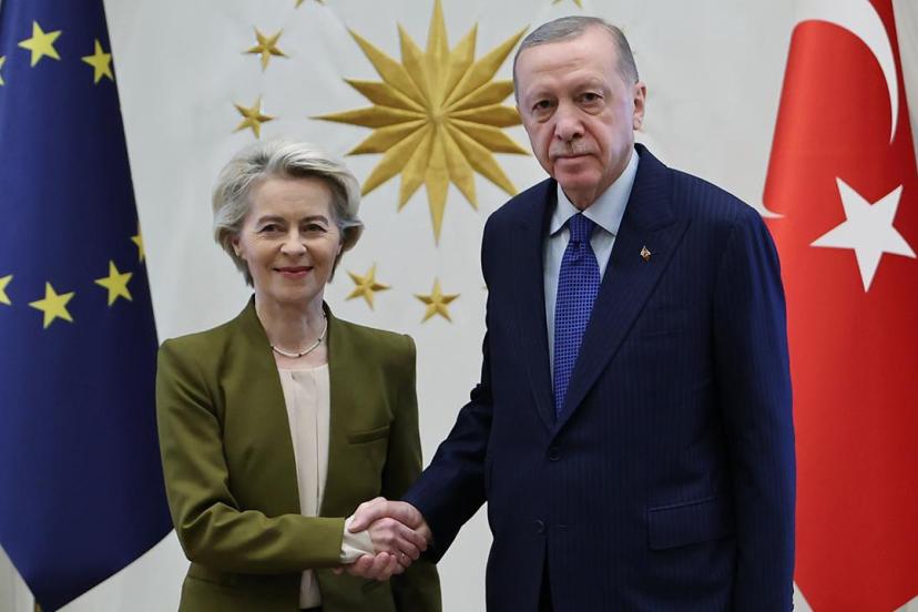 Cumhurbaşkanı Erdoğan, AB Komisyonu Başkanı ile görüştü