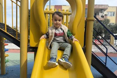 DMD hastası Göktuğ, tedavisi için kampanyasına destek bekliyor