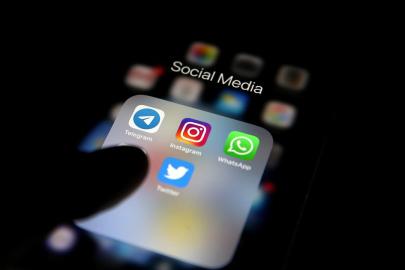 Endonezya'da 16 yaş altındakilere sosyal medya platformlarında hesap açma yasağı geldi