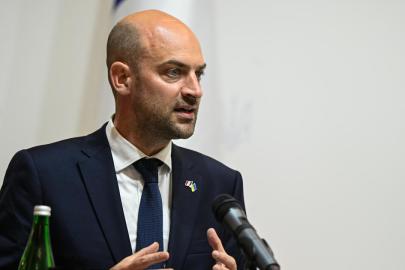 Fransa: Bu savaşı onaylamadık, katılmadık ve katılmayacağız