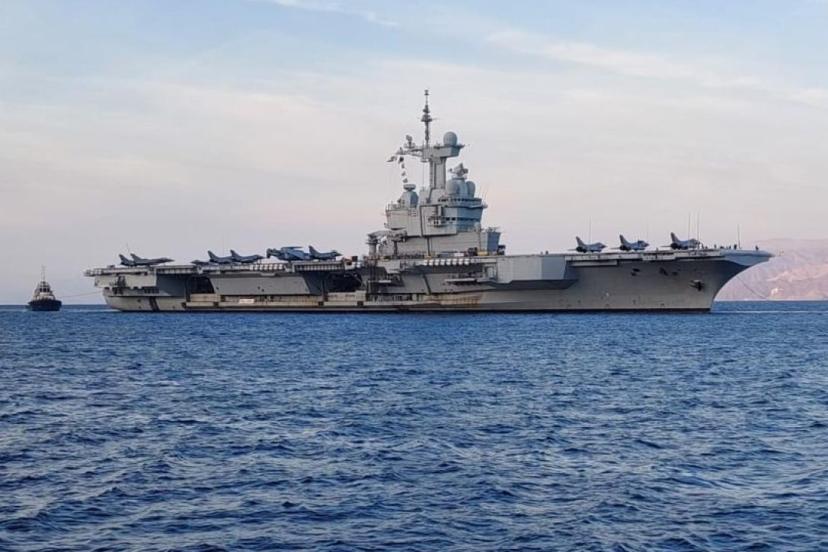 Fransa, Charles de Gaulle uçak gemisini Akdeniz'e gönderiyor