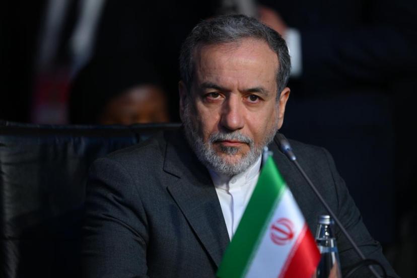 İran Dışişleri Bakanı Erakçi: Trump eğlenmek istediği için insanlar öldürülüyor