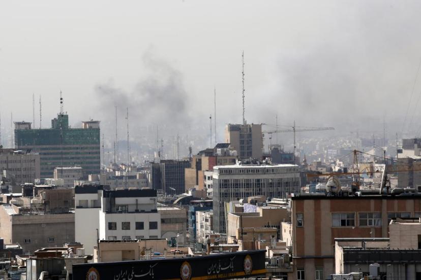 İran Kızılayı: ABDİsrail'in saldırılarında 13 bin 785 sivil birim hasar gördü