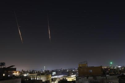 İran'dan İsrail'e yeni füze saldırısı