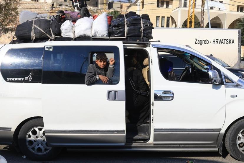 İşgalci İsrail'in saldırılarında en büyük imtihanı ev ve okulsuz kalan çocuklar veriyor