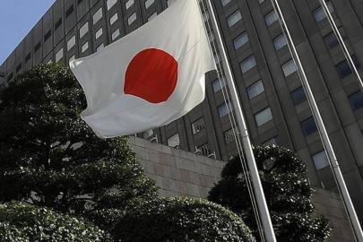 Japonya, Hürmüz Boğazı'na donanma desteği göndereceğine ilişkin ABD'nin iddiasını yalanladı