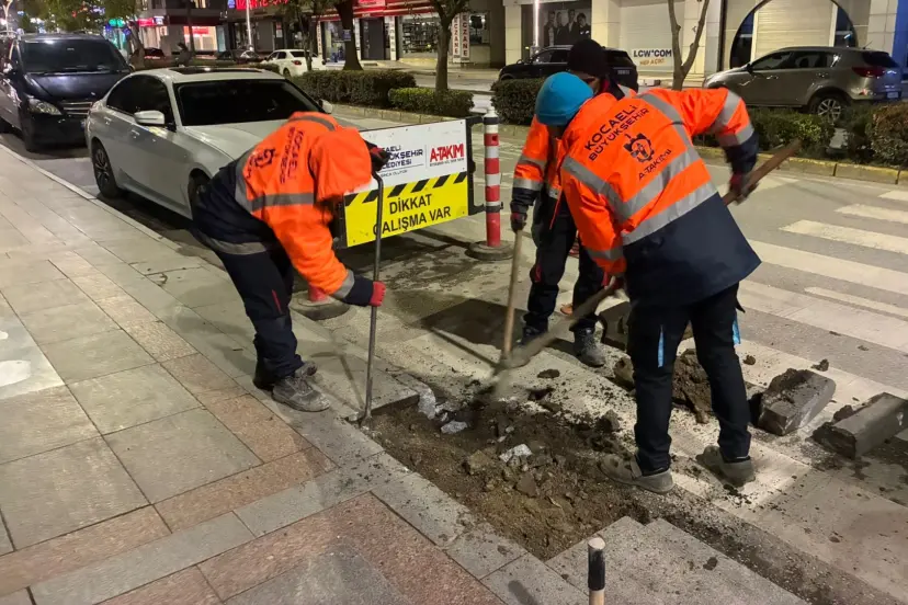 Kocaeli'de engeller birer birer aşılıyor