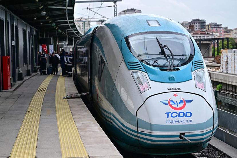 Ramazan Bayramı tatili boyunca trenlerde 9 bin kişiye yakın ek kapasite oluşturuldu