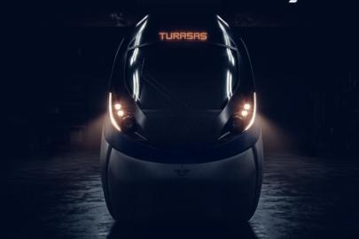 Türkiyenin ilk milli elektrikli hızlı treni raylara iniyor