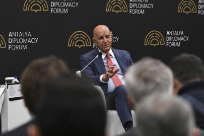 ABD Elçisi Barrack: Bölgelerin kendi sorunlarını çözdüğü bir düzen kuruluyor