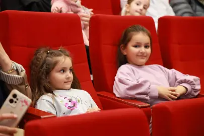 Başkan Büyükgöz çocuklarla GKM’de buluştu