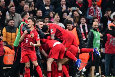 Bizim Çocuklar'dan Dünya Kupası için dev adım