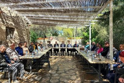 Eski Datça'nın 'En İyi Turizm Köyleri Programı'na adaylığı toplantıda konuşuldu