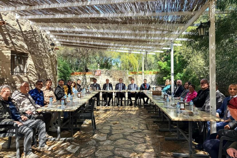 Eski Datça'nın 'En İyi Turizm Köyleri Programı'na adaylığı toplantıda konuşuldu