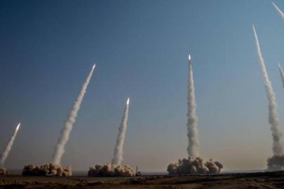 Fransa ve Polonya'dan Rusya'ya karşı nükleer tatbikat hazırlığı