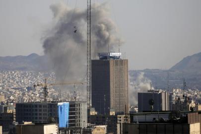 İran: ABDİsrail'in saldırılarında 125 bin 630 sivil birim hasar gördü