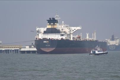 İran basını: Hürmüz Boğazından bir tanker gemisi daha geçti